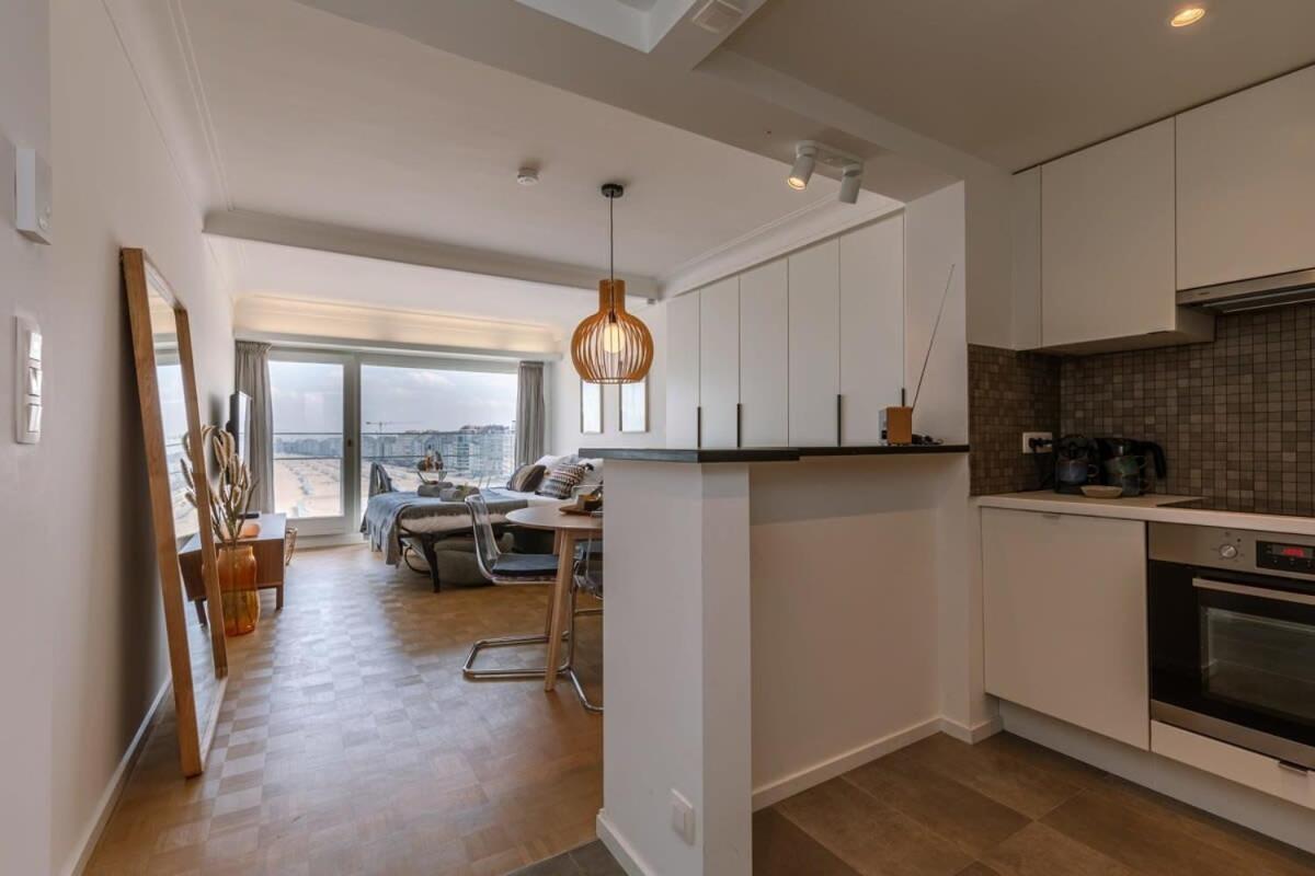 Stunning Studio With Sea-View And Terrace Apartment Кноке-Хайст Екстериор снимка